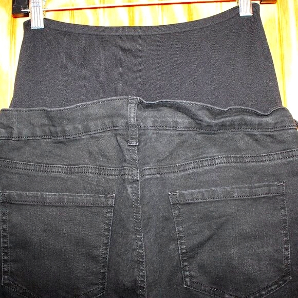 Time and Tru Maternity Black Straight Leg Jeans - Size L (12-14) - Picture 5 of 9